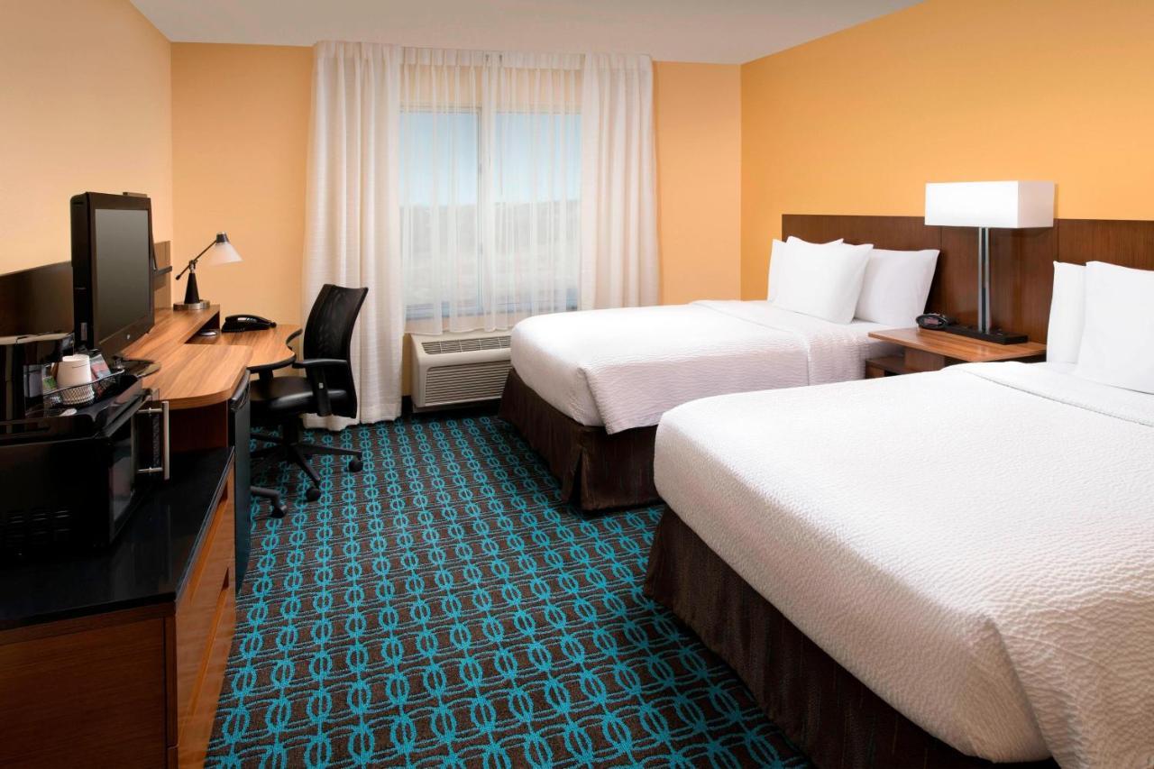 Fairfield & Hotel 3*