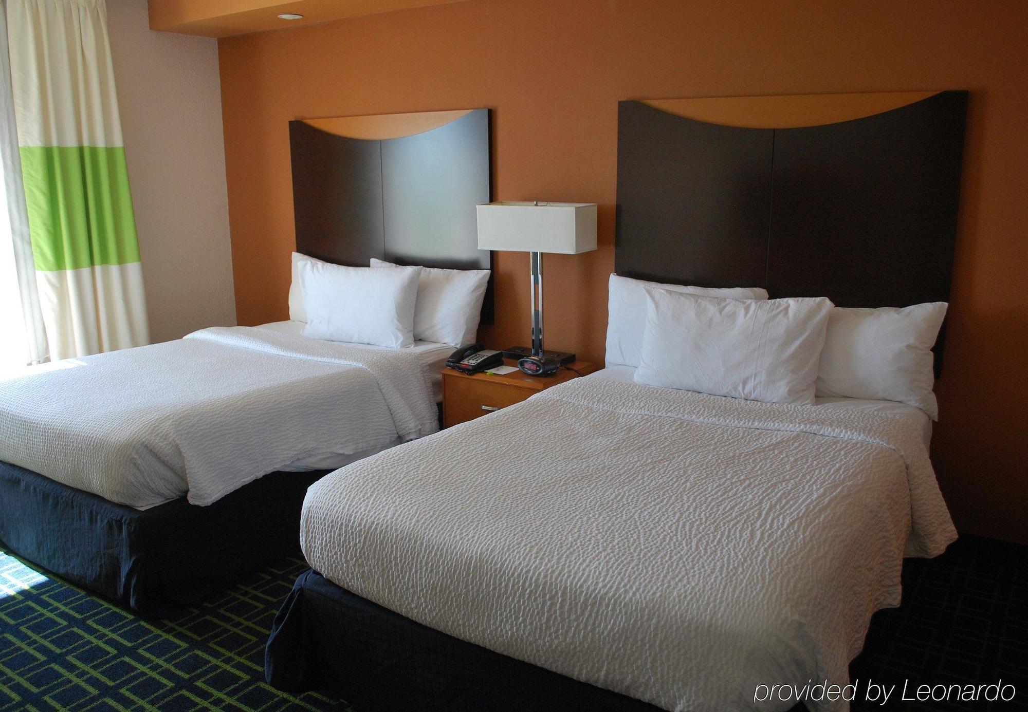 Fairfield & Hotel Weatherford