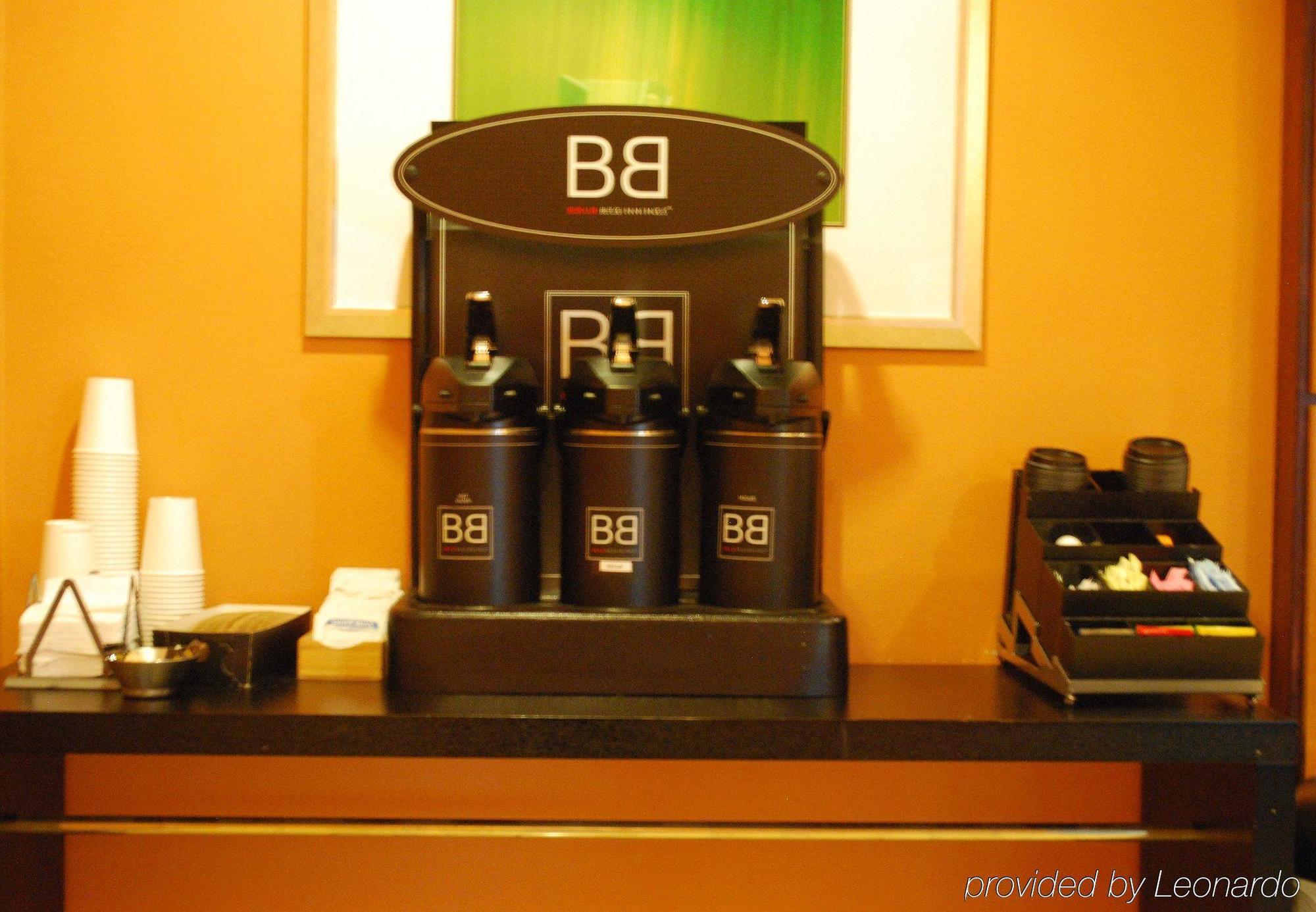 Fairfield & Hotel